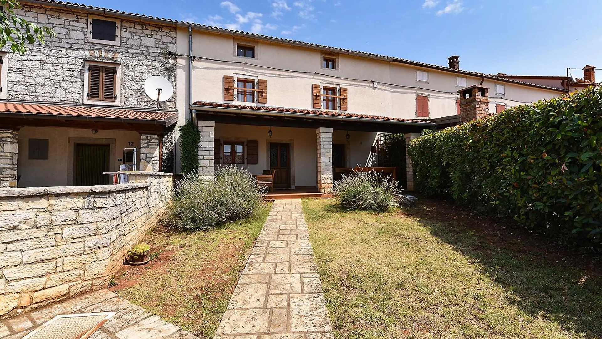 Semesterbostad Casa Castelliere 2354 Villa Rosini Kroatien